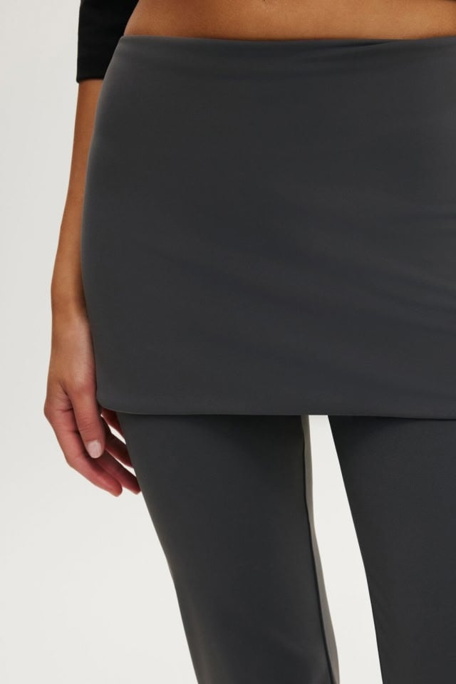 Studio skirt pant